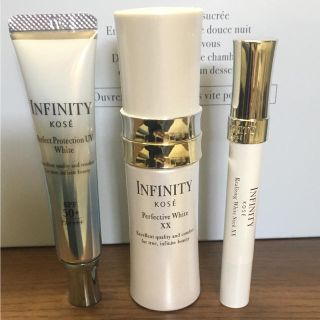 コーセー(KOSE)の【値下げ】インフィニティINFINITYパーフェクティブホワイトXXセット(美容液)