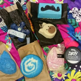 ラッシュ(LUSH)のラッシュ詰め合わせ追加:バスボム(ボディソープ/石鹸)