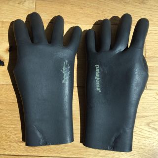 パタゴニア(patagonia)のPatagonia   パタゴニア  R1 GLOVE サイズM  (その他)