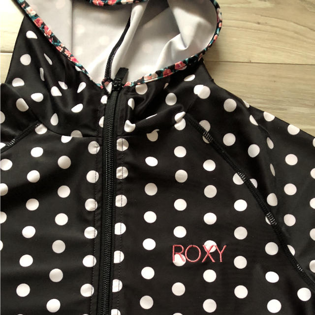 Roxy(ロキシー)のロキシー ラッシュガード レディースの水着/浴衣(水着)の商品写真