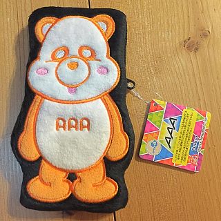 トリプルエー(AAA)のAAAえ〜パンダアップリケポーチ 橙(ミュージシャン)