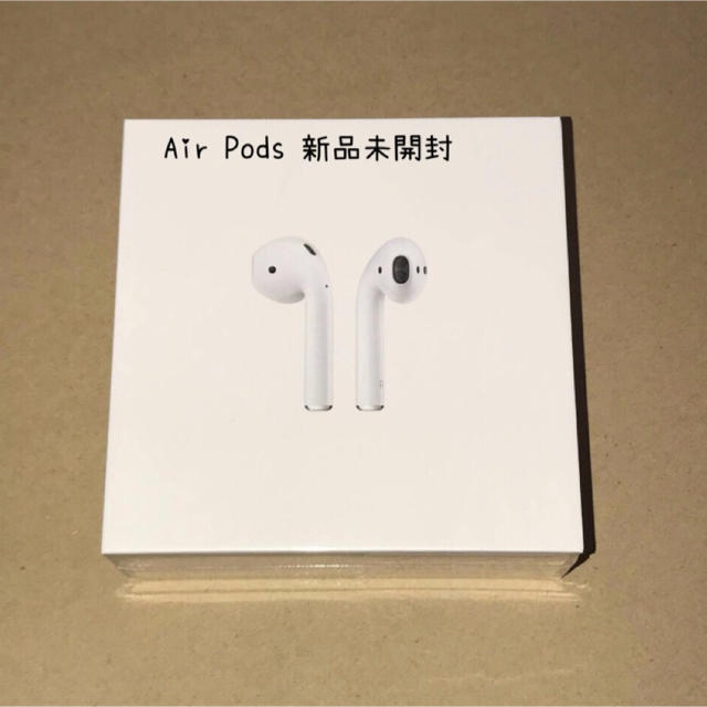 Apple(アップル)のAir Pods apple ワイヤレスイヤホン 新品未開封 スマホ/家電/カメラのオーディオ機器(ヘッドフォン/イヤフォン)の商品写真