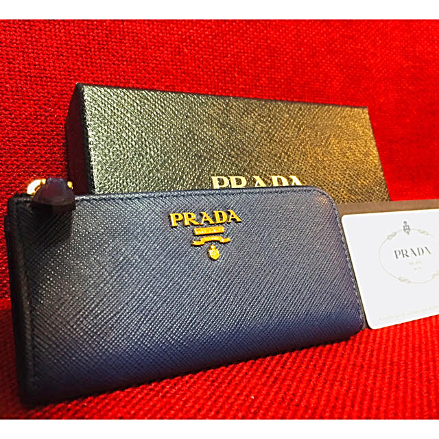 PRADA(プラダ)の専用です メンズのファッション小物(キーケース)の商品写真