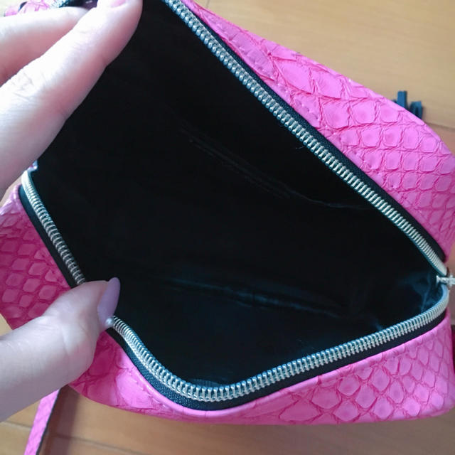 Victoria's Secret(ヴィクトリアズシークレット)のVictoria's secret 2waybag レディースのバッグ(ショルダーバッグ)の商品写真