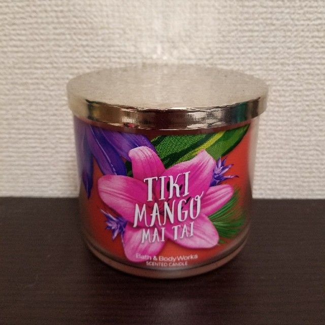 Bath & Body Works(バスアンドボディーワークス)の専用出品 コスメ/美容のリラクゼーション(キャンドル)の商品写真