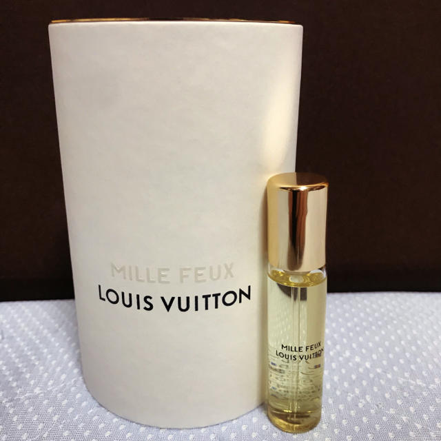 LOUIS VUITTON - MILLE FEUX トラベルスプレー カートリッジ 1本 の通販 by ♡プロフィール読んでください♡｜ルイ