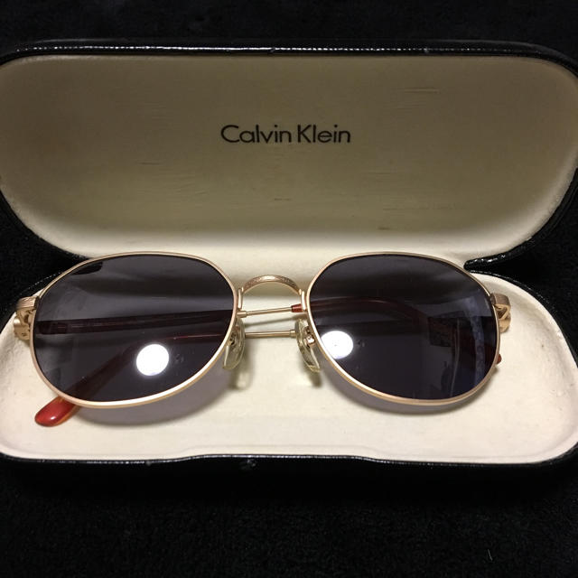 Calvin Klein(カルバンクライン)のカルバンクライン サングラス レディースのファッション小物(サングラス/メガネ)の商品写真