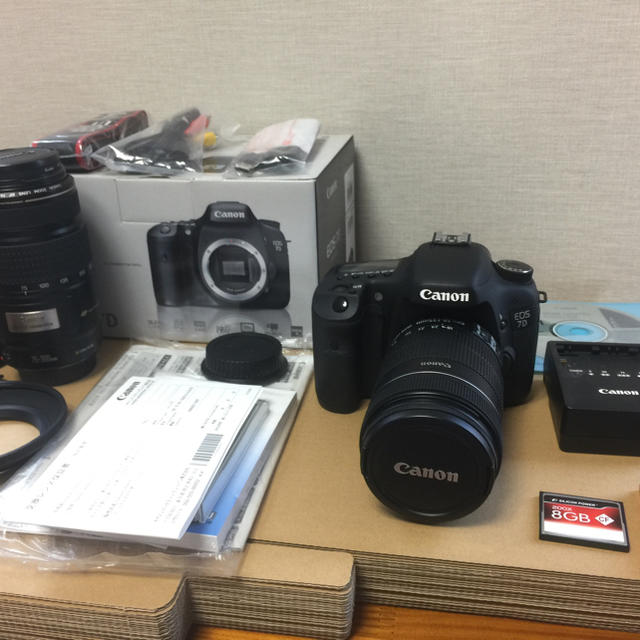 Canon EOS 7D ズームレンズ 18-135  75-300 一眼レフスマホ/家電/カメラ