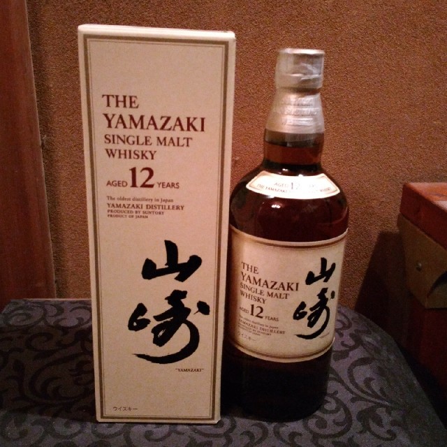 サントリー 山崎 12年 700ml 箱あり