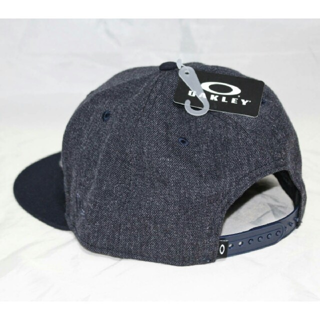 NEW ERA - 新品◇【オークリー × ニューエラ】METAL キャップ NEW ERA - 新品◇【オークリー × ニューエラ】METAL キャップ