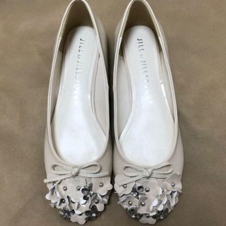 ジルバイジルスチュアート(JILL by JILLSTUART)のバレエシューズ リボン フラワー ジルバイ  ランダ エブリン ミュウミュウ(バレエシューズ)