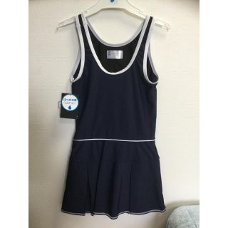 ナイキ(NIKE)の新品！ナイキ女児用水着・紺色/白ライン・サイズ１７０(水着)