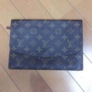 ルイヴィトン(LOUIS VUITTON)のヴィトン  クラッチ(クラッチバッグ)