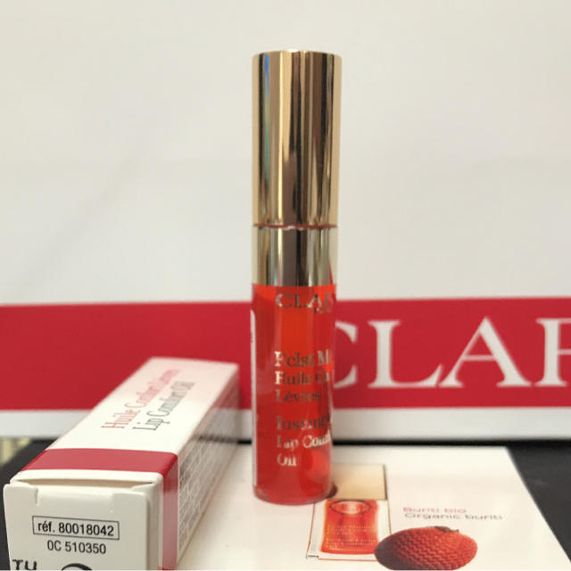 CLARINS(クラランス)のクラランス  リップオイル タンジェリン ミニサイズ2.8ml 新品未使用 コスメ/美容のベースメイク/化粧品(リップグロス)の商品写真