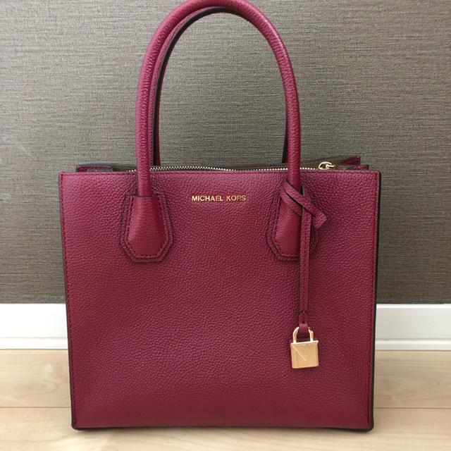 Michael Kors(マイケルコース)の【あやちゃん様専用】 レディースのバッグ(ハンドバッグ)の商品写真