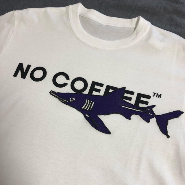 VIA BUS STOP(ヴィアバスストップ)の【東京限定】Mサイズ 新品未開封 ＮＯ COFFEEＴシャツ メンズのトップス(Tシャツ/カットソー(半袖/袖なし))の商品写真