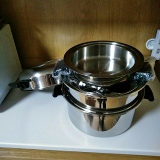 アムウェイ 蒸し器のフリマアイテム一覧 アムウェイ 蒸し器のフリマアイテム一覧