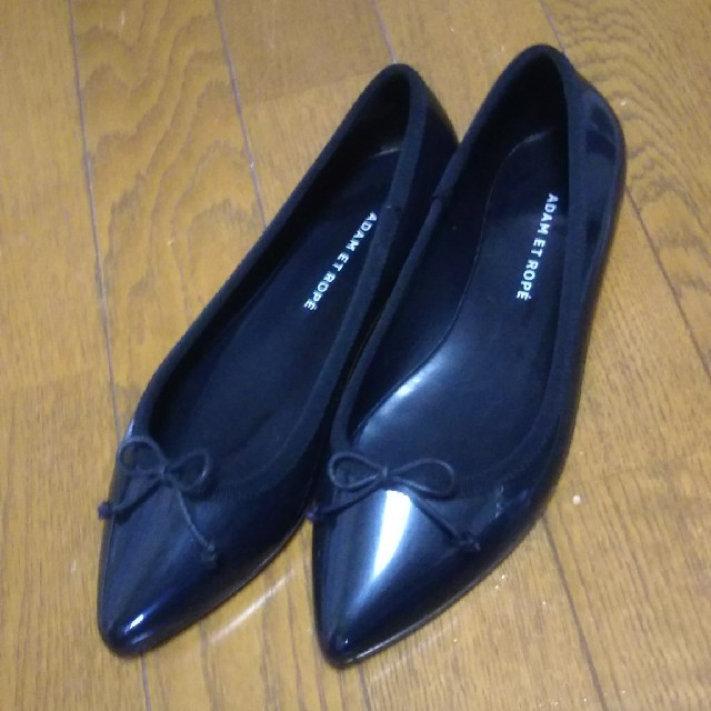 Adam et Rope'(アダムエロぺ)のアダムエロペ  ポインテッド バレエレインシューズ 黒 レディースの靴/シューズ(バレエシューズ)の商品写真