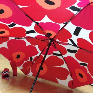 マリメッコ(marimekko)のマリメッコ ウニッコ柄 折り畳み傘 折りたたみ傘 新品 未使用 傘 ブランド(傘)