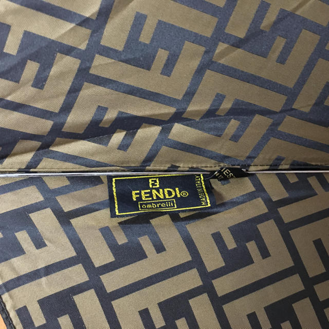 FENDI(フェンディ)のフェンディ 折りたたみ傘 レディースのファッション小物(傘)の商品写真