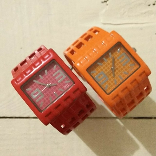 【2点セット】時計   red    orange レディースのファッション小物(腕時計)の商品写真