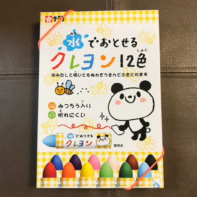 サクラクレパス(サクラクレパス)のomi様専用 【送料込】水でおとせるクレヨン12色 キッズ/ベビー/マタニティのおもちゃ(知育玩具)の商品写真