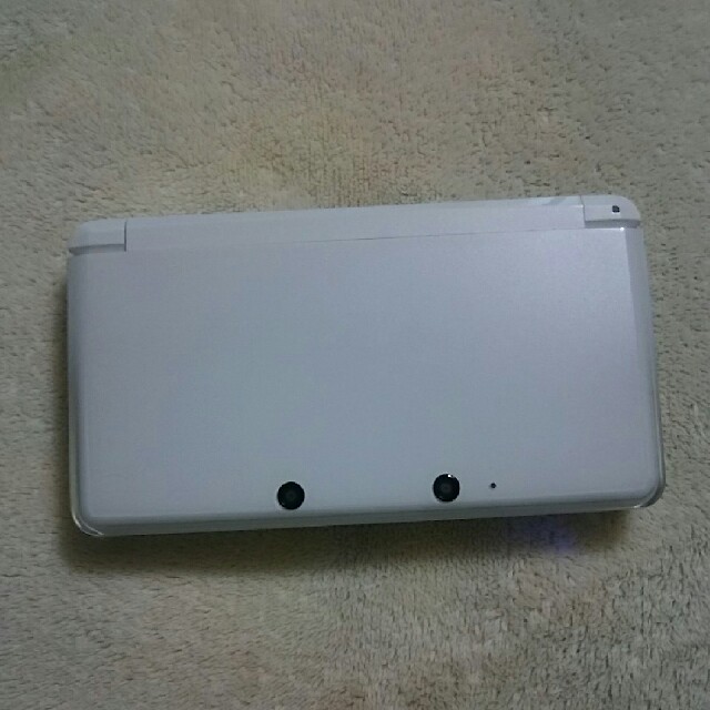 ニンテンドー3DS(ニンテンドー3DS)の3DS エンタメ/ホビーのゲームソフト/ゲーム機本体(携帯用ゲーム機本体)の商品写真