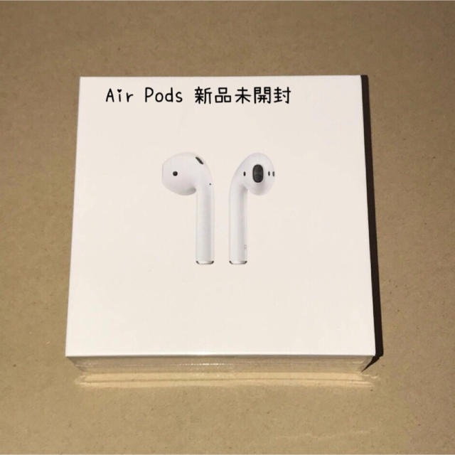Apple(アップル)のApple air pods 新品未開封 ワイヤレスイヤホン スマホ/家電/カメラのオーディオ機器(ヘッドフォン/イヤフォン)の商品写真