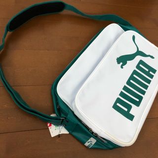 プーマ(PUMA)のプーマ エナメルバック L(ショルダーバッグ)