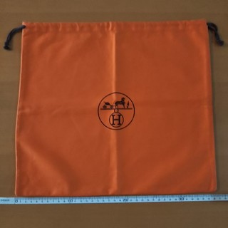 エルメス(Hermes)のエルメス HERMES オレンジ 中 巾着 袋 布袋 保存袋 美品(その他)