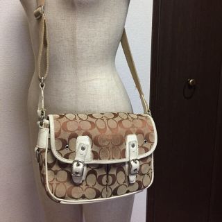 コーチ(COACH)のCOACH  シグネチャー焦げ茶色☆ショルダーバッグ(ショルダーバッグ)