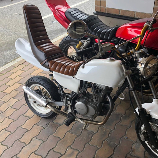 配送日指定可 エイプ 茶 ツートン 40cm 三段シート/ブラウン APE
