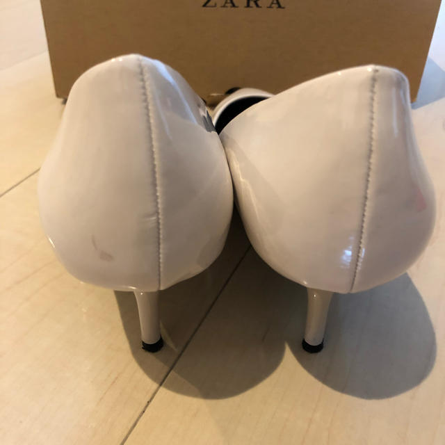 ZARA(ザラ)のZara ミディヒールパンプス 39 レディースの靴/シューズ(ハイヒール/パンプス)の商品写真