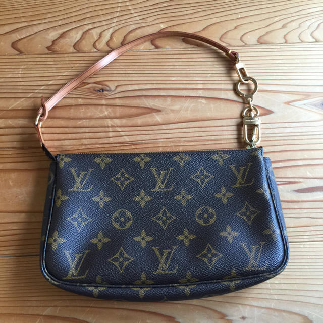 LOUIS VUITTON(ルイヴィトン)のルイ・ヴィトン ミニバッグ ポーチ レディースのバッグ(ハンドバッグ)の商品写真