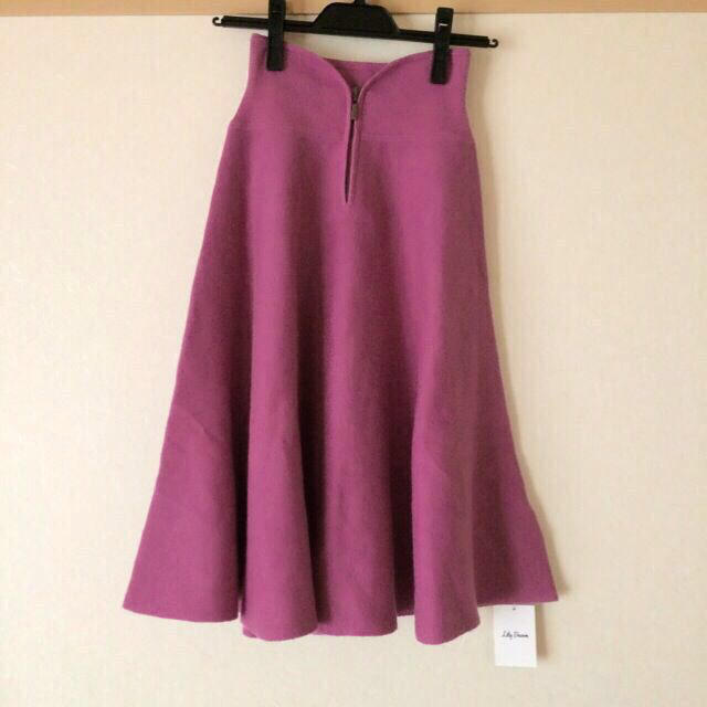 Lily Brown(リリーブラウン)のLily Brown♡ニットフレアSK レディースのスカート(ひざ丈スカート)の商品写真