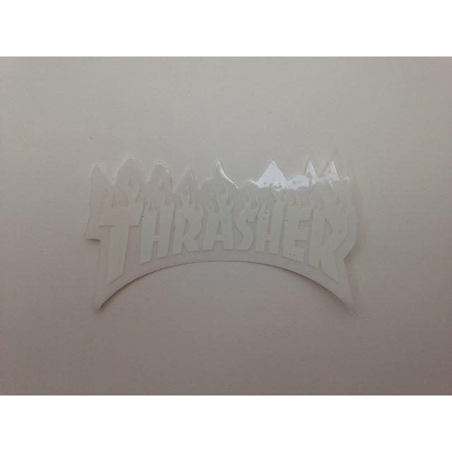 THRASHER(スラッシャー)の【THRASHER】フレームステッカー　ホワイト メンズのファッション小物(その他)の商品写真