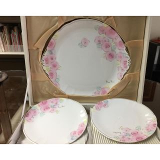 ニナリッチ(NINA RICCI)の新品未使用 ニナリッチ  大皿 ケーキ皿5枚(食器)