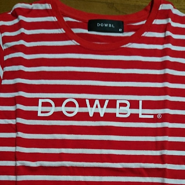 DOWBL(ダブル)のDOWBL　ダブル　tシャツ メンズのトップス(Tシャツ/カットソー(半袖/袖なし))の商品写真