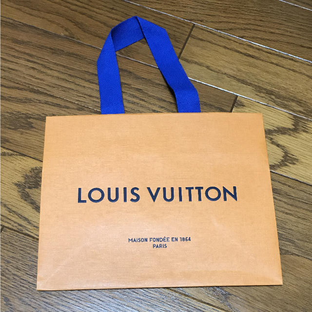 LOUIS VUITTON(ルイヴィトン)のルイヴィトン ショップ袋 レディースのバッグ(ショップ袋)の商品写真