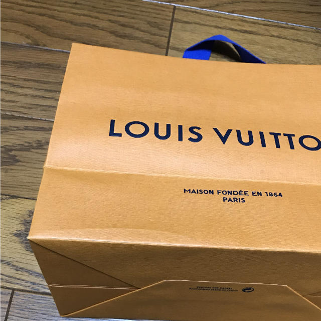 LOUIS VUITTON(ルイヴィトン)のルイヴィトン ショップ袋 レディースのバッグ(ショップ袋)の商品写真