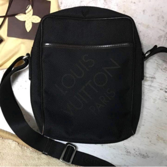 LOUIS VUITTON(ルイヴィトン)の龍馬333様専用です   ルイヴィトン LV メンズのバッグ(ショルダーバッグ)の商品写真