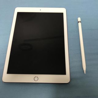 アップル(Apple)のSimフリーiPad Pro9.7(タブレット)