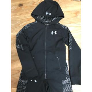 アンダーアーマー(UNDER ARMOUR)の【値下げ中！】アンダーアーマー セットアップ ウェア パンツ 薄手(ウェア)