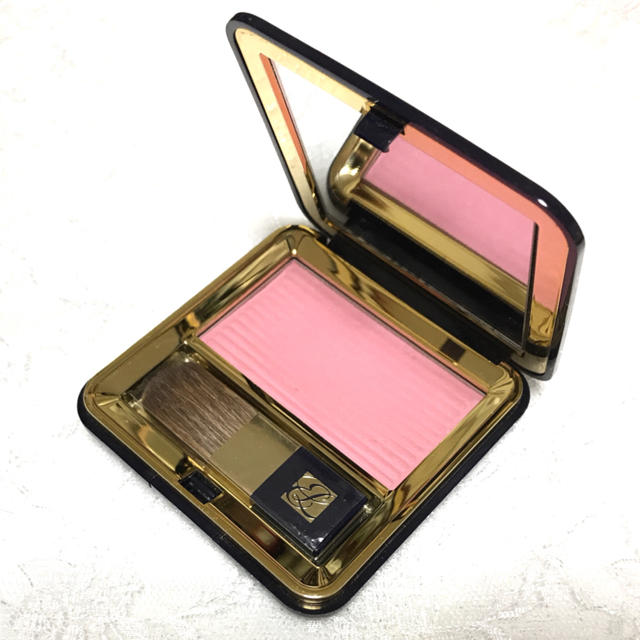 Estee Lauder(エスティローダー)の☆エスティローダー☆チーク 01テンダーペタル コスメ/美容のベースメイク/化粧品(チーク)の商品写真