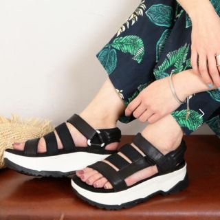 ビューティアンドユースユナイテッドアローズ(BEAUTY&YOUTH UNITED ARROWS)の＊＊fu様専用＊＊ TeVa ZAMORA size 6 Black (サンダル)