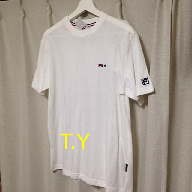 FILA(フィラ)のFILA Tシャツ ViS EMODA 等好きな方に メンズのトップス(Tシャツ/カットソー(半袖/袖なし))の商品写真