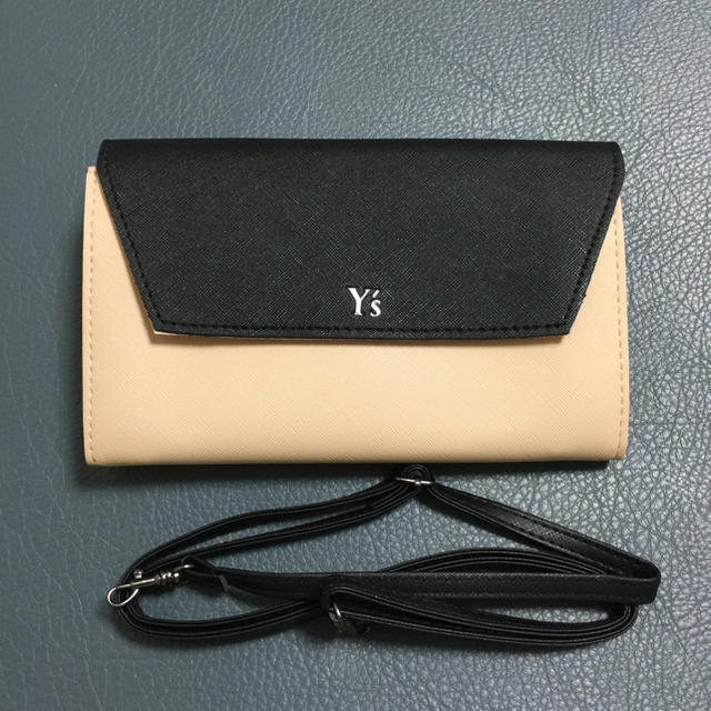 Y's(ワイズ)の雑誌付録／y's／ワイズポケットいっぱいお財布ポシェット レディースのファッション小物(財布)の商品写真
