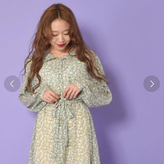 ダブルクローゼット(w closet)のwcloset 花柄ワンピース(ロングワンピース/マキシワンピース)