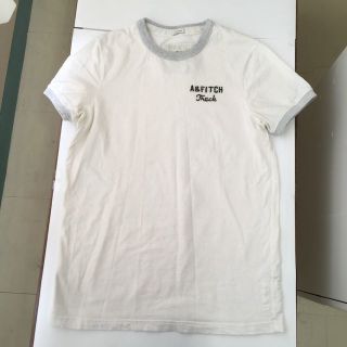 アバクロンビーアンドフィッチ(Abercrombie&Fitch)のAbercrombie & FitchメンズTシャツ厚手USAサイズM着用感あり(その他)