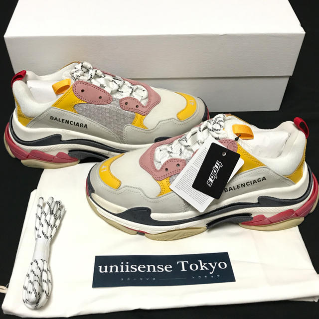 Balenciaga(バレンシアガ)の正規新品 BALENCIAGA TRIPLE S バレンシアガ トリプルS 41 メンズの靴/シューズ(スニーカー)の商品写真